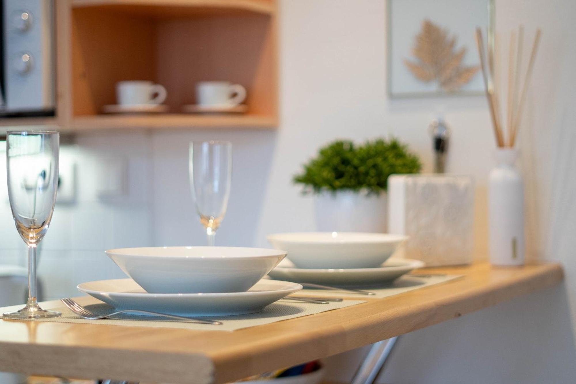 Best Location Apartment Air-Conditioned Братислава Екстер'єр фото