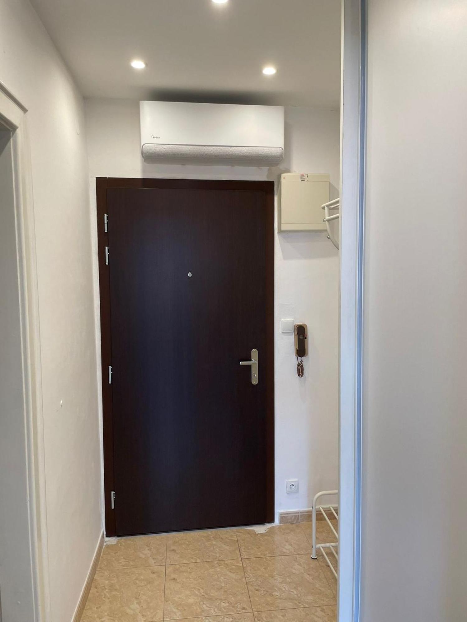 Best Location Apartment Air-Conditioned Братислава Екстер'єр фото